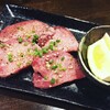 焼肉 六花