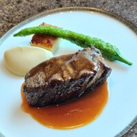 DINING & BAR TABLE 9 TOKYO - 