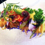 イタリア料理 ESTASI - タコと夏野菜のスパゲッティーニ
