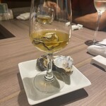 銀座で生牡蠣が美味しい専門店 牡蠣Bar - 