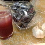 出山果樹園 - ぶどうジュース　藤稔　にんにく