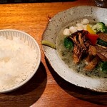 洋食佐藤 - 真鯛と小柱の岩のりバターソース