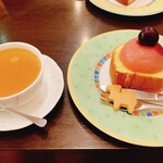 森のらくだ - 桃ロール