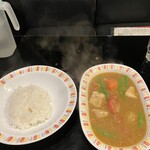 村上カレー店・プルプル - 