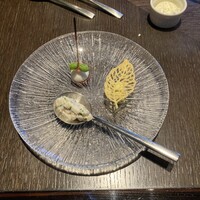 DINING & BAR TABLE 9 TOKYO - 