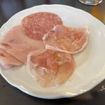 リボリータ エ サルメリア - 