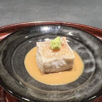 青山　仁 - 