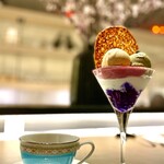 パフェ、珈琲、酒、佐藤 - 