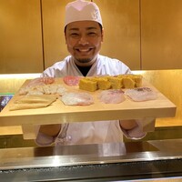 有楽町かきだ - その日に豊洲で仕入れたネタ