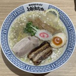 小僧またおまえか。 - レモン香る!? 鯛塩豚骨ラーメン＼(・o・)/!