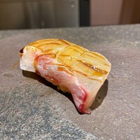 鮨 無垢/鮨 白銀 - 