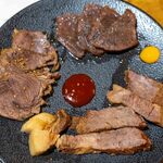 ホルモン船 ホールちゃんのOYAGIKASE - 2023.7 ポッサム3種盛り（牛すね肉、豚ほほ肉、豚の肩ロース）