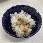 ゆたか食堂 - ご飯ちょこっと貰って煮汁かけw