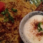 ビリヤニとライタ