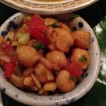 サイーファ ケバブ アンド ビリヤニ - ひよこ豆の野菜サラダ