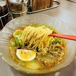 博多ちんちん - 冷やしかぼす酸辣湯麺