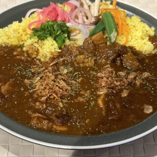 SPICE SALON To-la-la_0