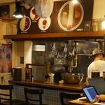 CURRY SHOP くじら - 内観写真: