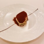 フラットリア - 