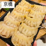 肉汁餃子と煮込みの酒場。しんちゃん - 