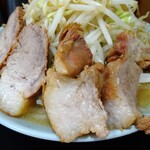 ラーメン 盛太郎 - チャーシュー麺４枚1,000円（野菜マシマシ、うす味）