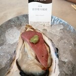 オイスタールーム - ローストビーフとわさびのオイスターカクテル