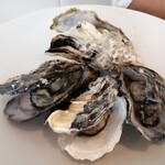 オイスタールーム - 焼き牡蠣です。