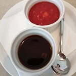 オイスタールーム 梅田ハービスエント店 - いろんな種類のソースがデフォで味わえます。