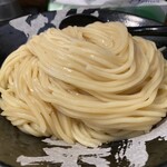 Echigo Ishin - ツルツルモチモチの米粉＆小麦粉麺