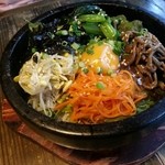 韓国式居酒屋 トンマッコル - 石焼きビビンバ