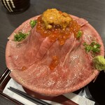 吉祥寺 肉ドレス海鮮丼 - 