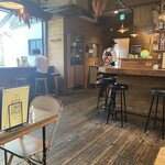 GOONIES BURGER CLUB - 店内　先客1名