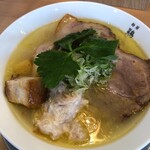 麺屋 鶏ノ湯 - 具沢山で満足満腹！