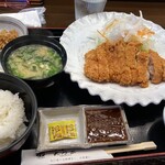 Tonkatsu Tei Amanoya - とんかつ定食