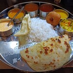 Madras meals - ベジタリアンミールス 1600円(税込・バスマティライスに変更)