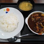 松屋 - ごろごろ煮込みチキンカレー