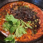 虎穴 - 坦々麺山椒にパクチー