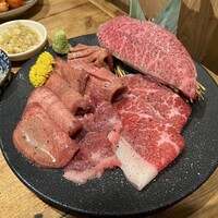 個室焼肉匠 - 