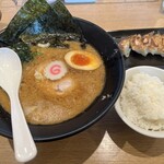 一風堂 - 川越とんこつ醤油 餃子・ごはんセット