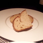 インカント - ここ、パンも美味しいんですっ！