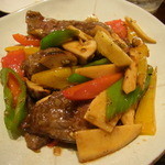 黒龍天神樓 - 牛肉と松茸の黒胡椒炒め