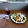 キコリ カフェ - ●アイスコーヒー（モーニングサービス付き）500円
（スコーン、ポタージュスープ）
■トースト又はスコーン
　ヨーグルト又はポタージュスープが選択出来る

●チョコチップ入りスコーン　＋30円