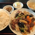 吉田飯店 - 