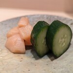 鮨みやもと - 胡瓜ぬか漬け、ガリ