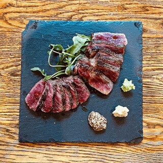 ワインホール神田小西_2