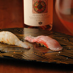 Beisaido Sakura Orion Sushi - 海老や金目鯛にはロゼワインがおすすめ