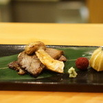 日本料理 たかむら - 味噌漬けの牛タンと松茸