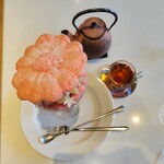 SALON BAKE & TEA - 桃づくしパフェとマラブ