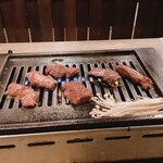 焼肉 バー サンライズ - 壺漬けハラミ