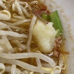 味世 - 台湾ラーメン　ニンニクで食欲爆発